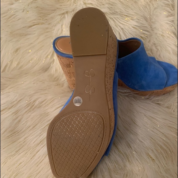Bright Blue suede wedge sandle.  New no box - Picture 2 of 4